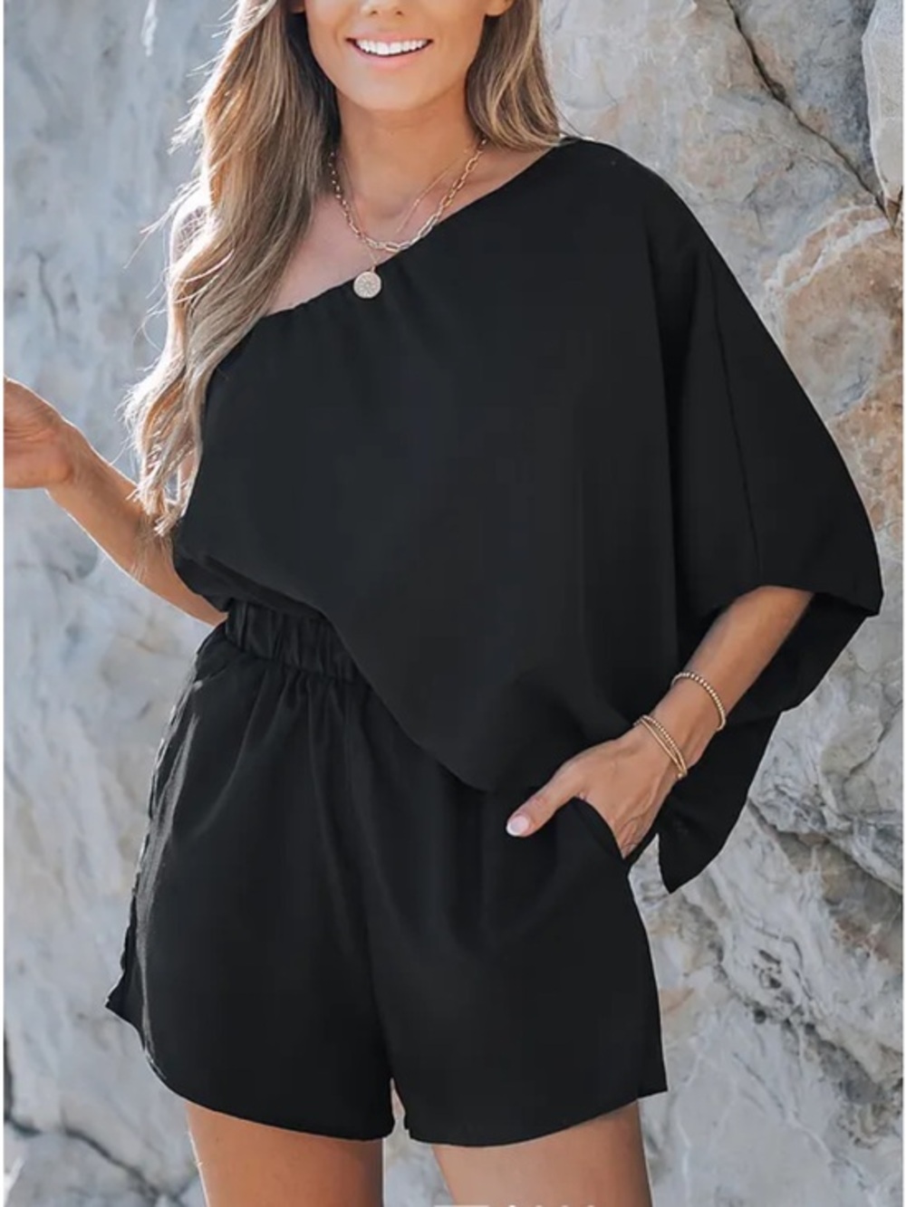 Cupshe Black asymmetrical One-Shoulder Romper NWT size M